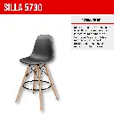 3. 5730 TABURETE EAMES NEGRO DSW MAD.webp