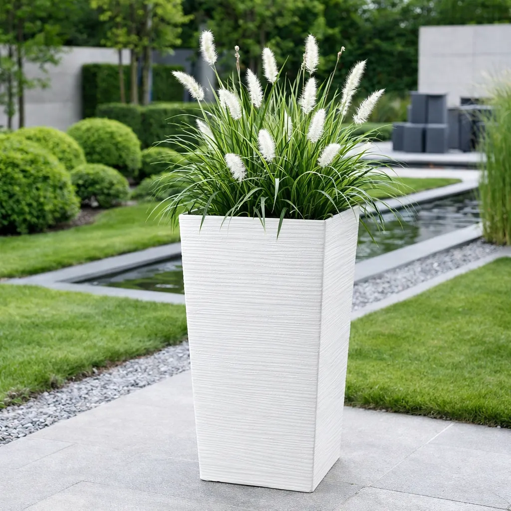 MCX116000 MACETA CUADRADA ESTILO PIEDRA SCR/19X19X36 - BLANCO